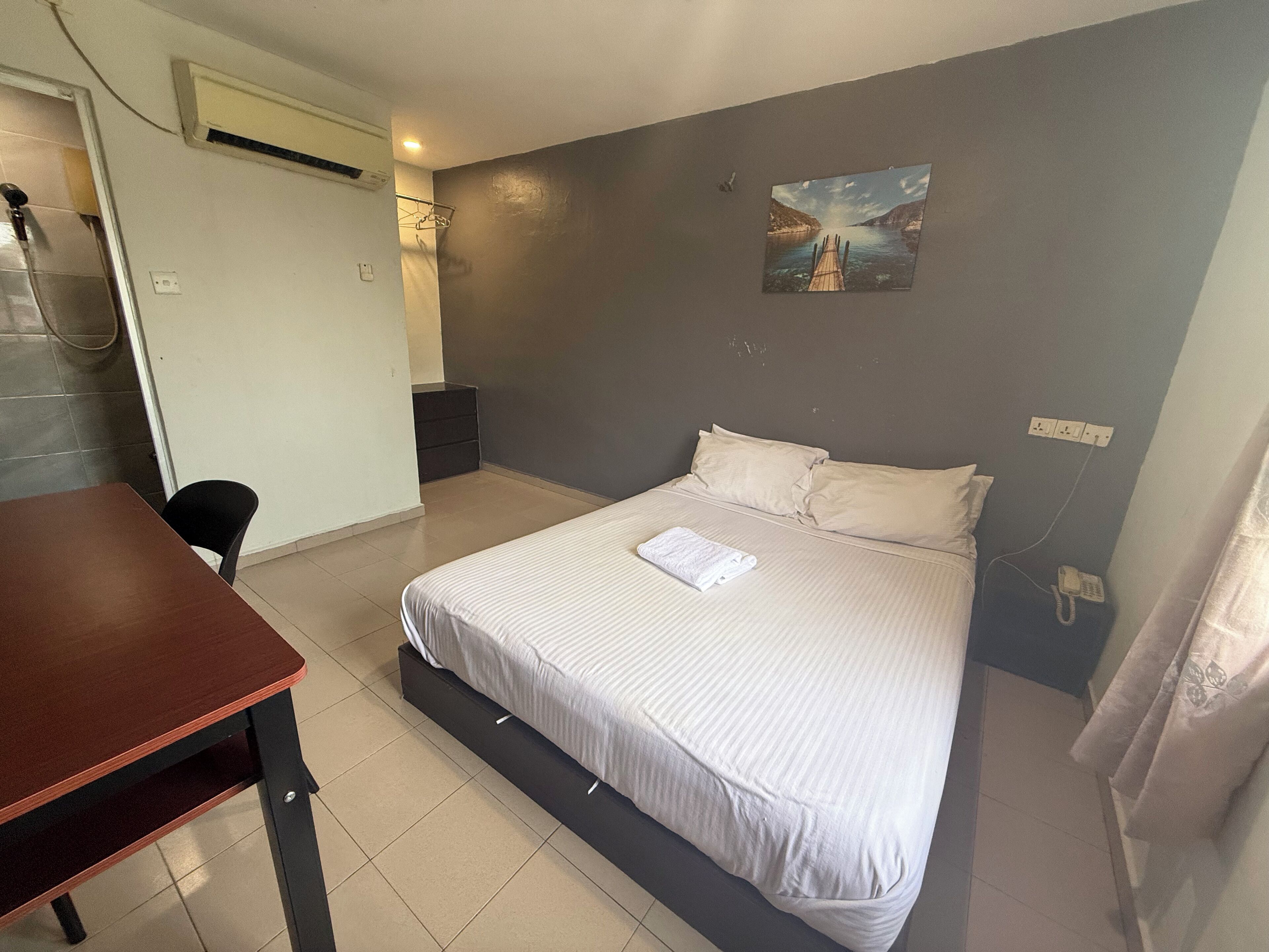 Desk, iron/ironing board, cots/infant beds, free WiFi