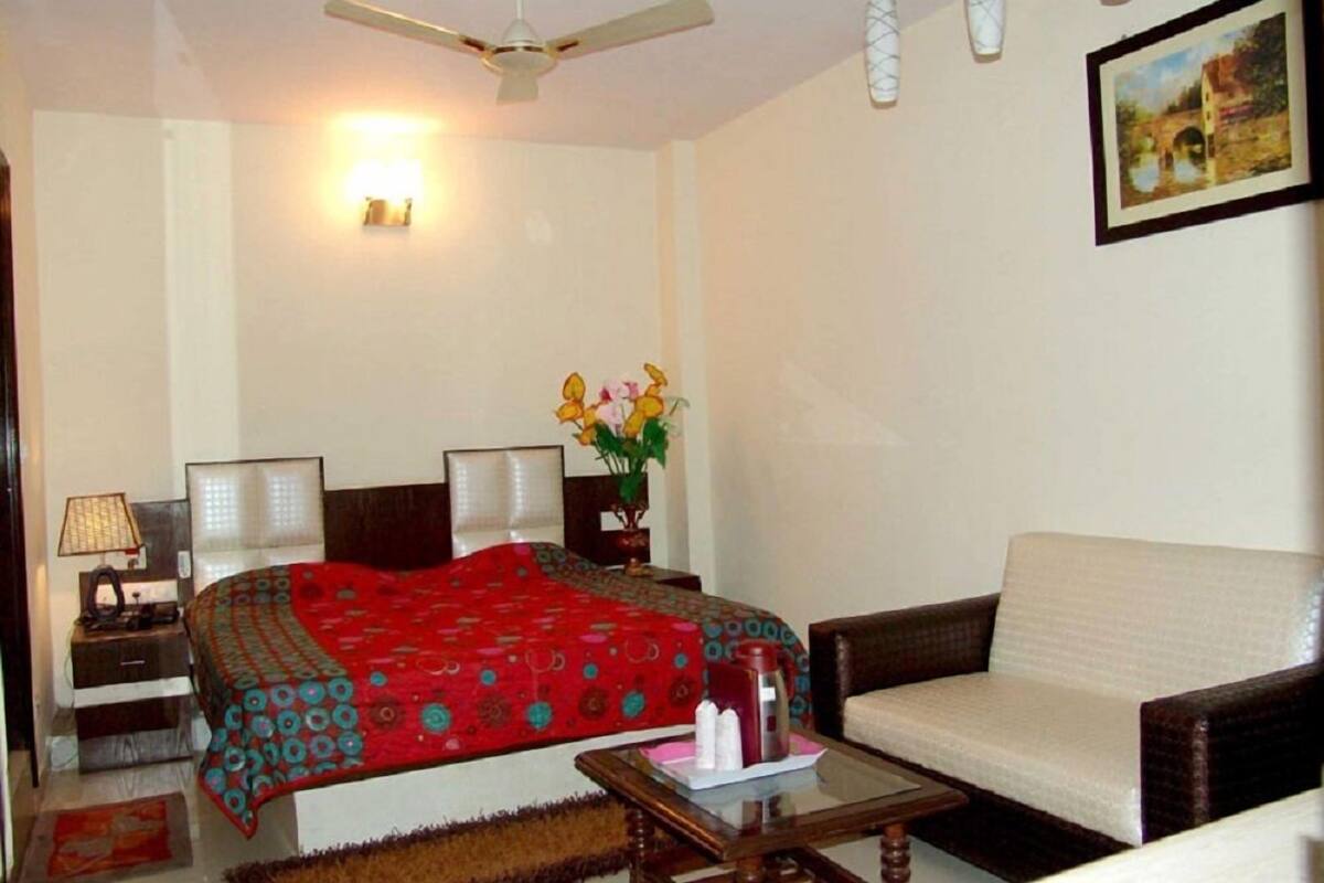 Rollaway beds, free WiFi
