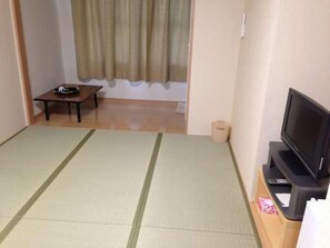 Tradisjonelt rom, japansk futon | Wi-fi (inkludert)