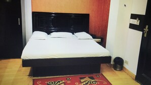 Unclassified image, 3 of 9, button - Hotel Splash (New Delhi)