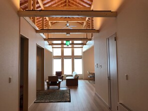 Luxury-Ferienhaus, 4 Schlafzimmer | Flur