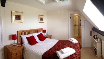 1 dormitorio, tabla de planchar con plancha, wifi gratis y ropa de cama