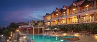 Neelesh Inn - Luxury Lake View Hotel With Swimming Pool On Bhimtal Lake