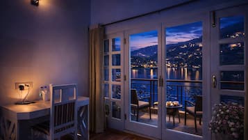 Luxe beddengoed, een bureau, een strijkplank/strijkijzer, gratis wifi