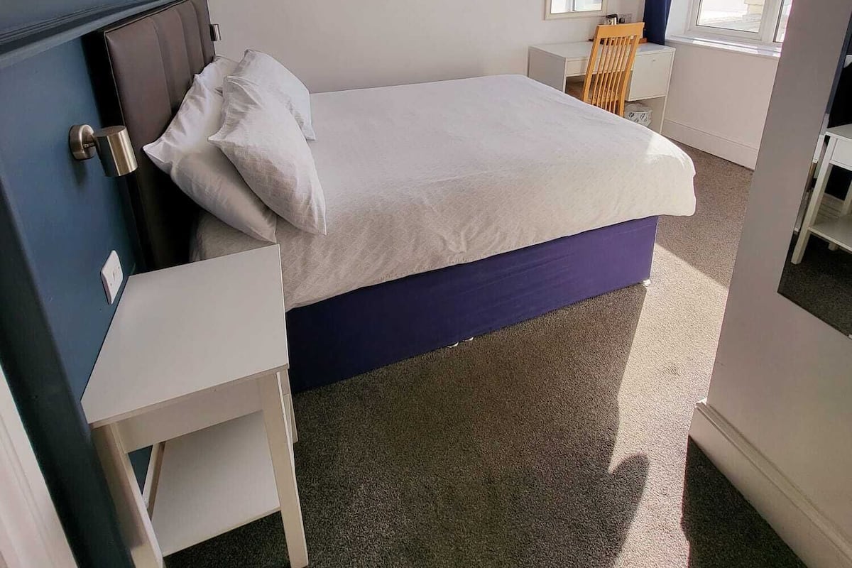 Chambre Double, vue mer | Fer et planche Ă repasser, Wi-Fi gratuit, draps fournis