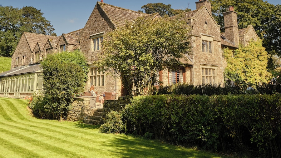 Stone House Hotel