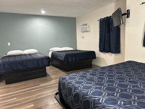 Room - Budget Inn Hollywood (Hollywood)