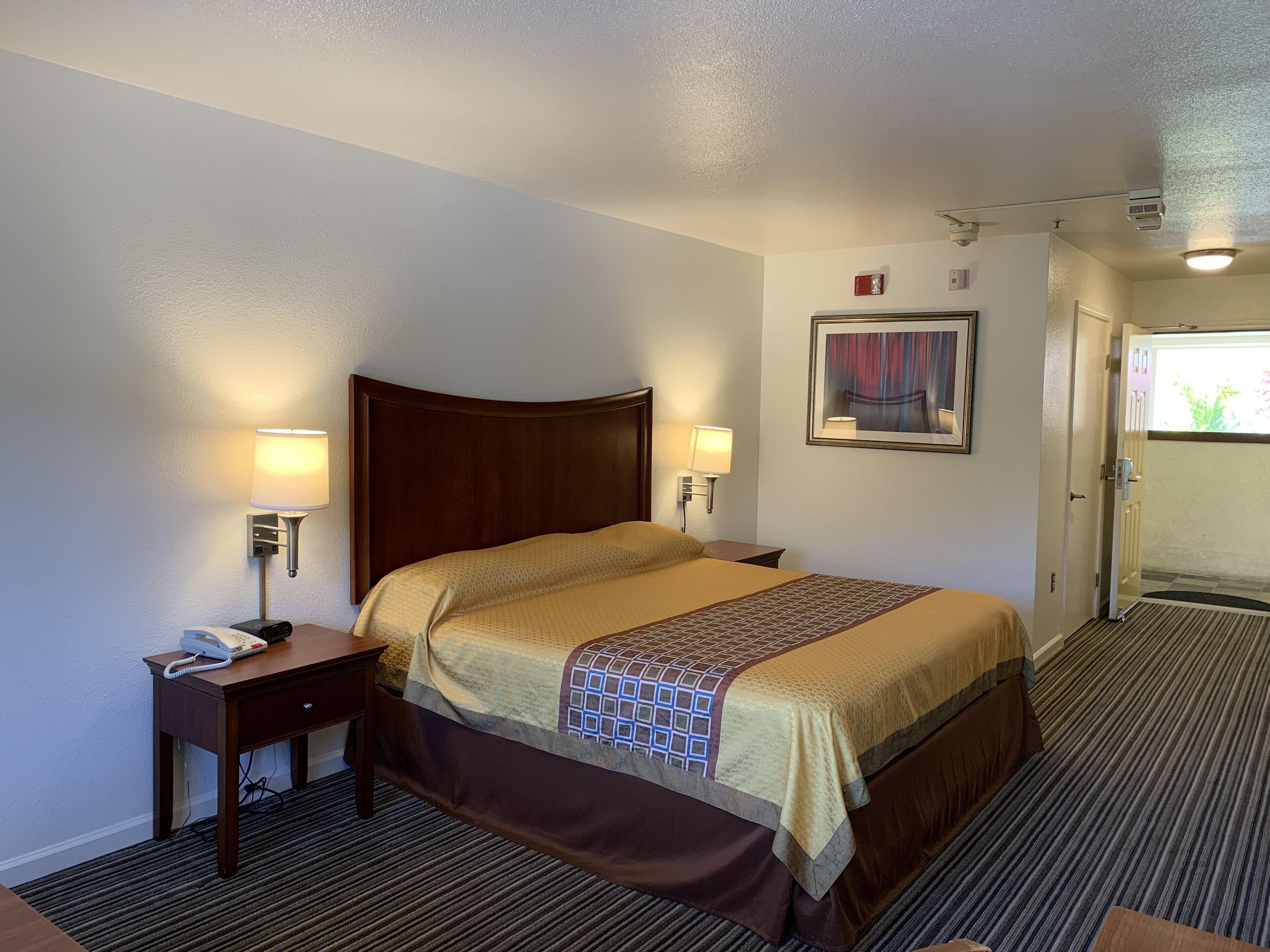 Iron/ironing board, rollaway beds, free WiFi, bed sheets