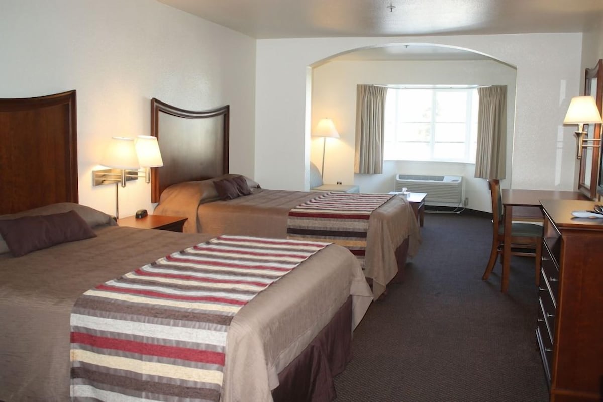 Iron/ironing board, rollaway beds, free WiFi, bed sheets