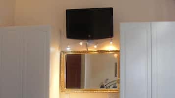 In-room safe, iron/ironing board, free cots/infant beds, free WiFi