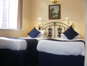 Twin Room | View from room - Mermaid Suite Hotel (London)