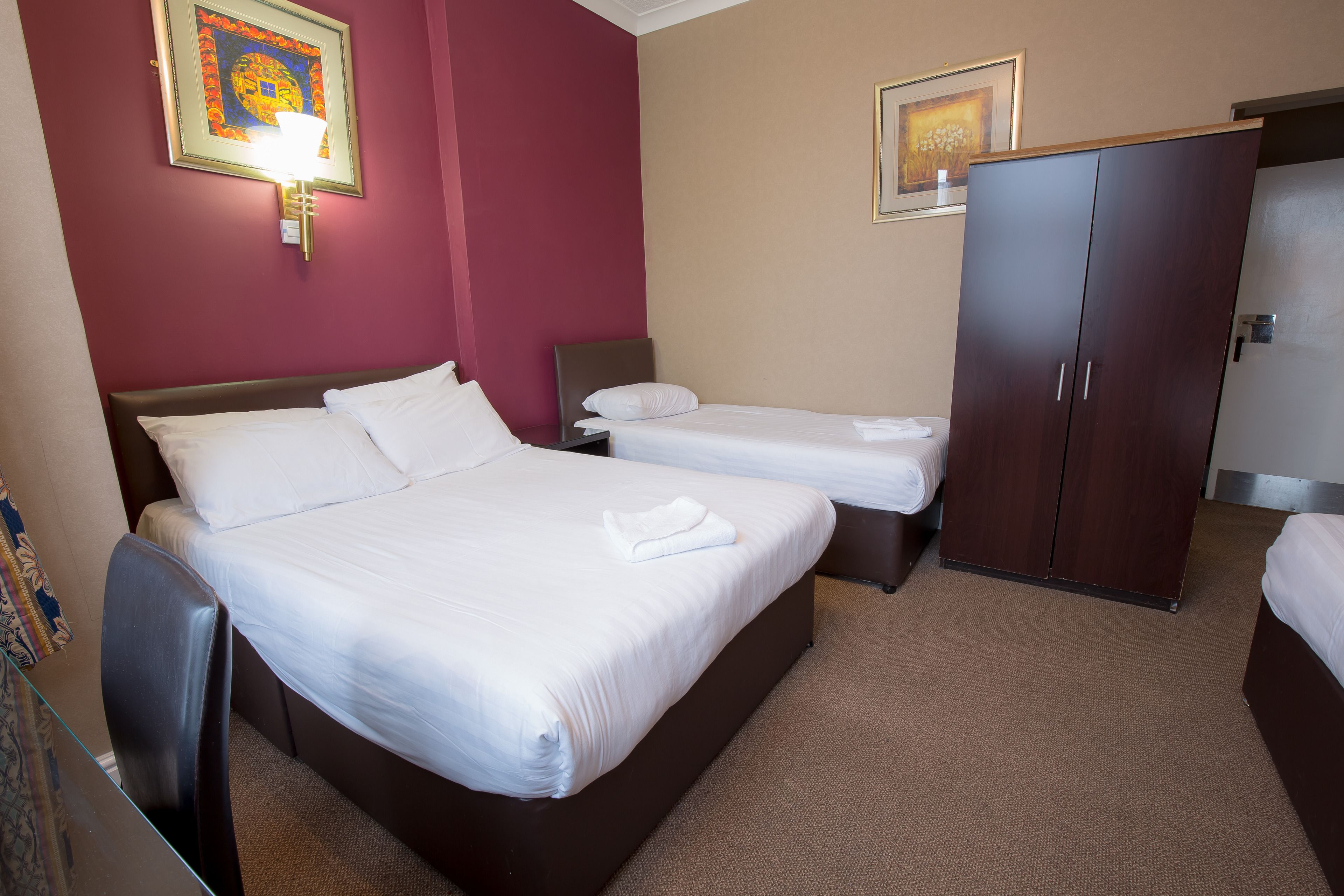 Familienzimmer | Bügeleisen/Bügelbrett, kostenloses WLAN