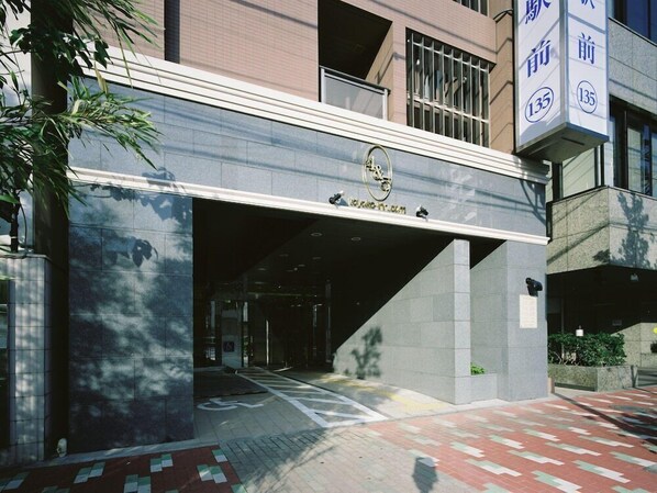 Exterior - Toyoko Inn Tokyo Uguisudani Ekimae (TOKYO)