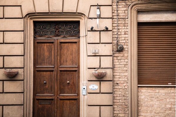 Entrée de l’hébergement