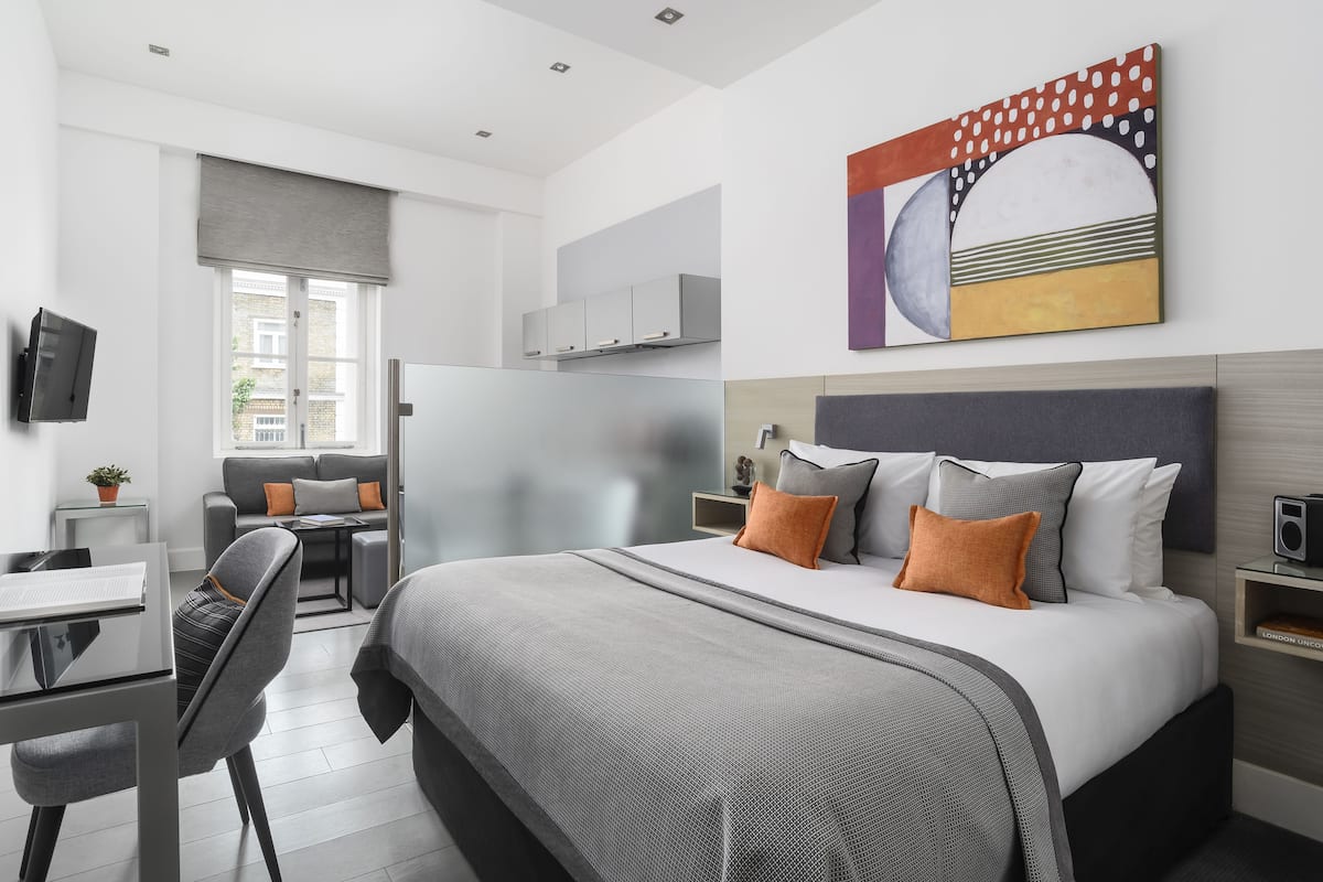 Studio suite | 1 slaapkamer, een kluis op de kamer, individueel gedecoreerd