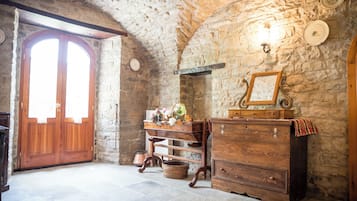 Appartement Supérieur, 1 chambre | Coin séjour | Télévision