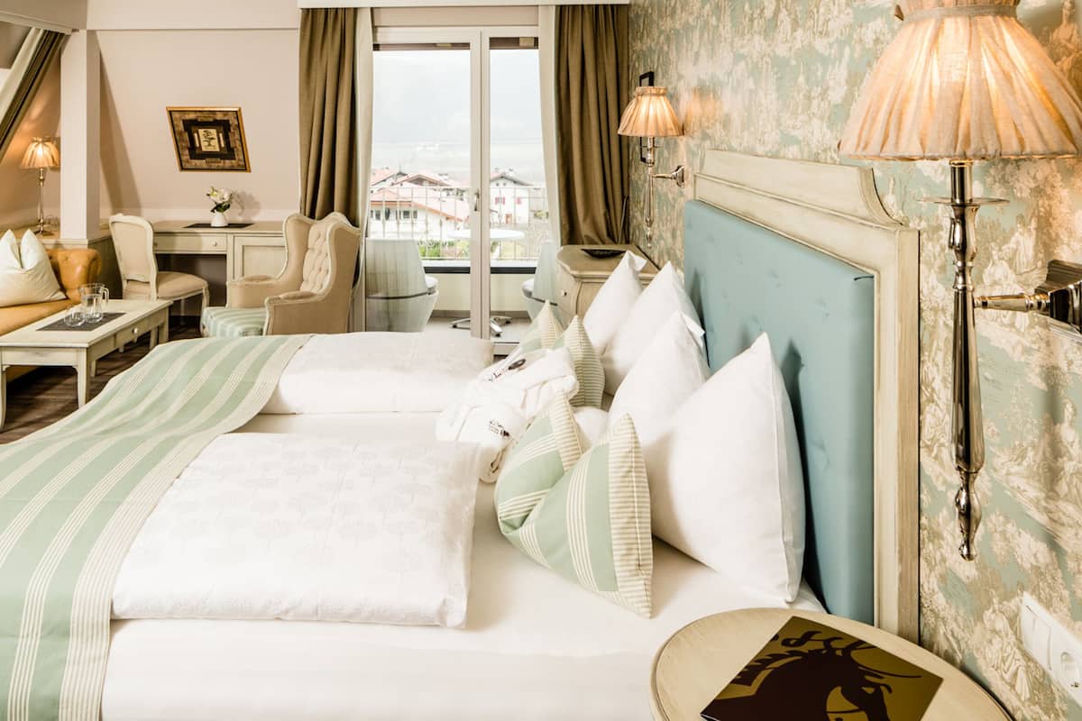 Suite | 1 habitación, ropa de cama de alta calidad y minibar