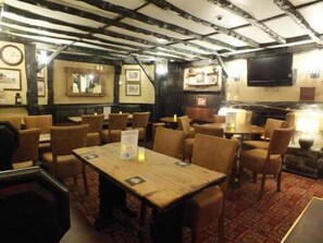 Dining - Eskdale Lodge (Sale)