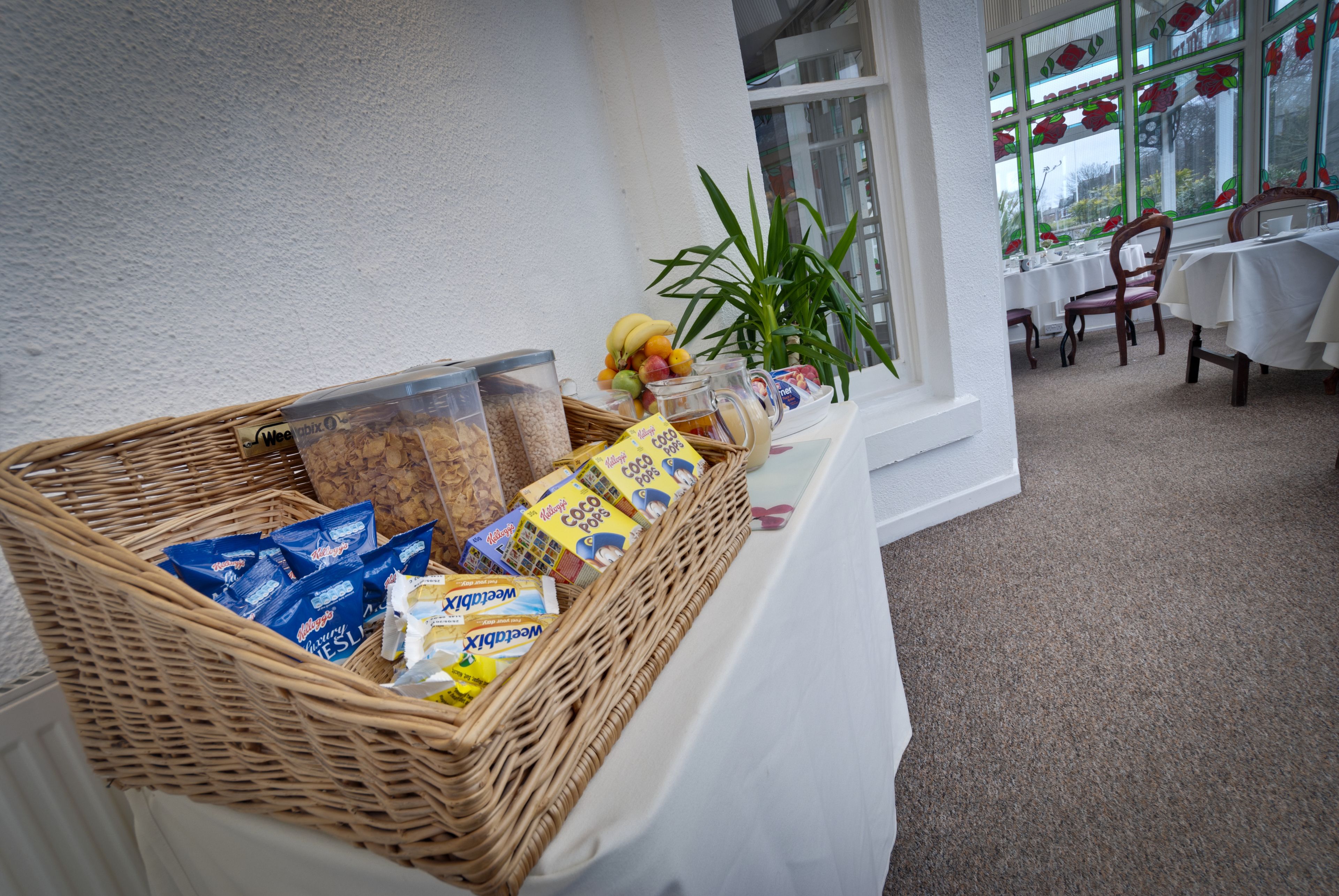 free daily continental breakfast