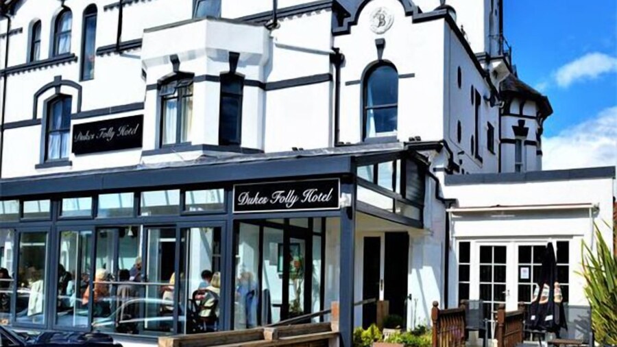 Dukes Folly Hotel
