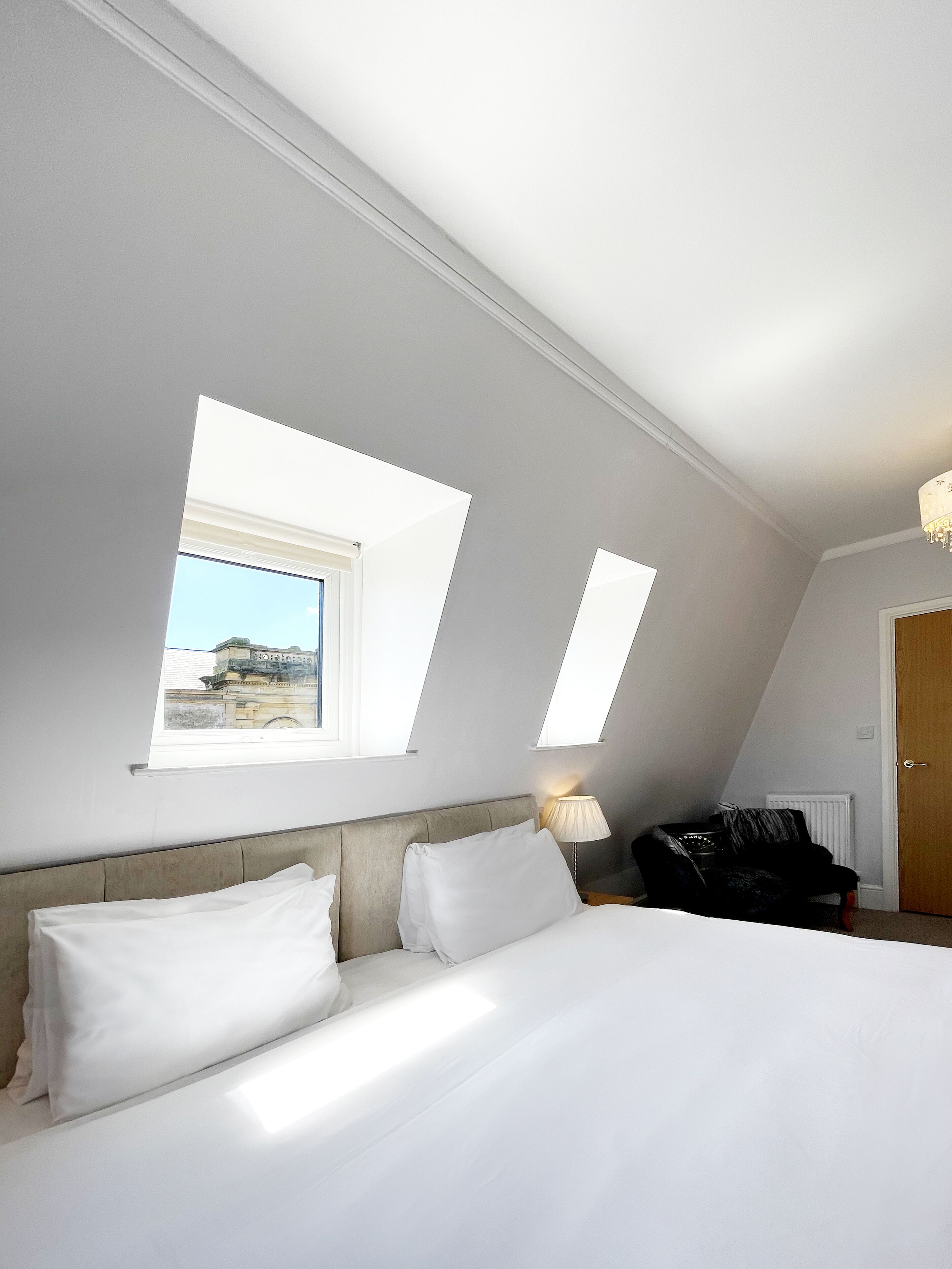 deluxe double or twin room | iron/ironing board, free wifi, bed sheets