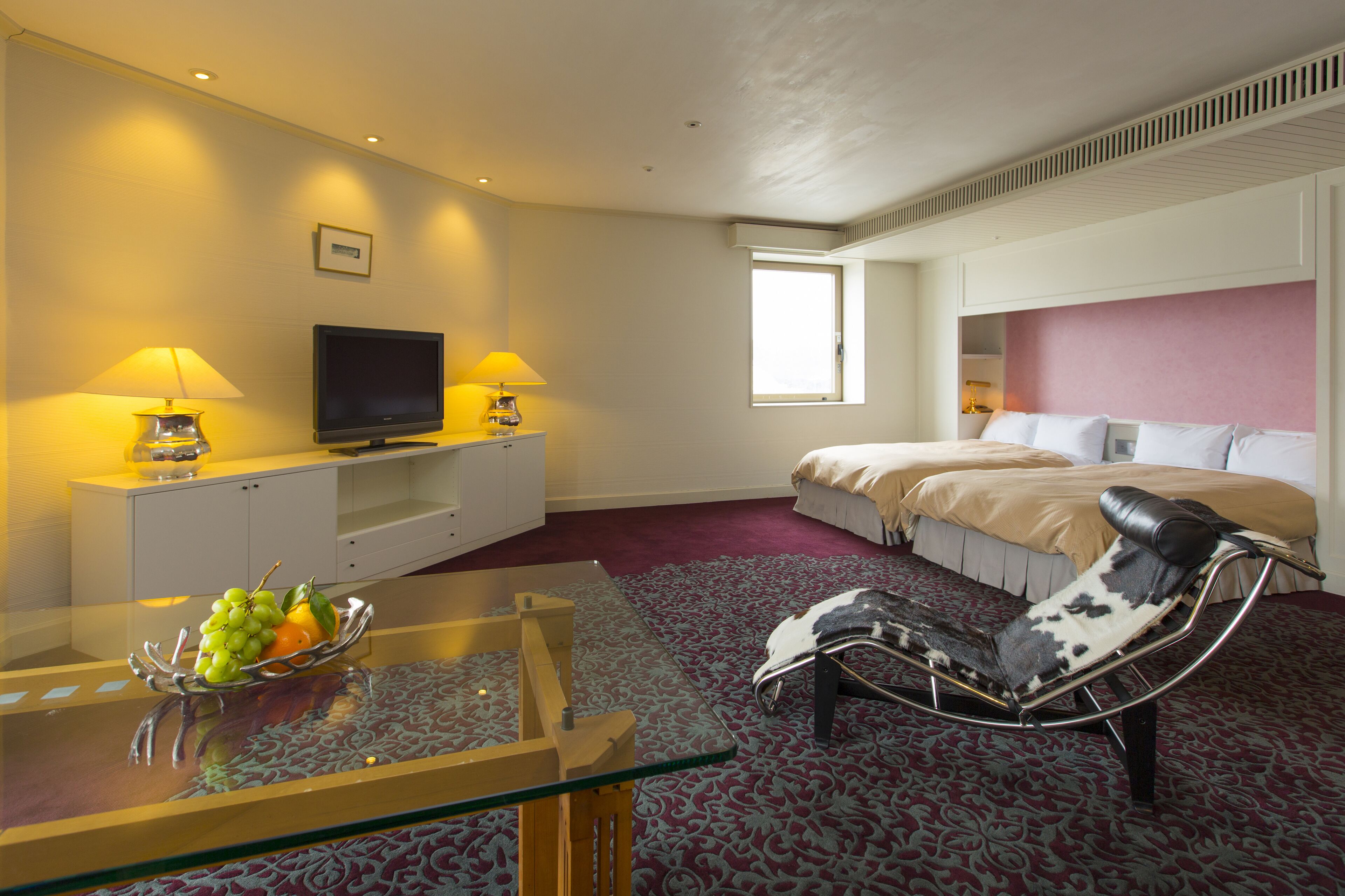 royal suite, non smoking, ocean view | 1 bedroom, in-room safe, desk, iron/ironing board