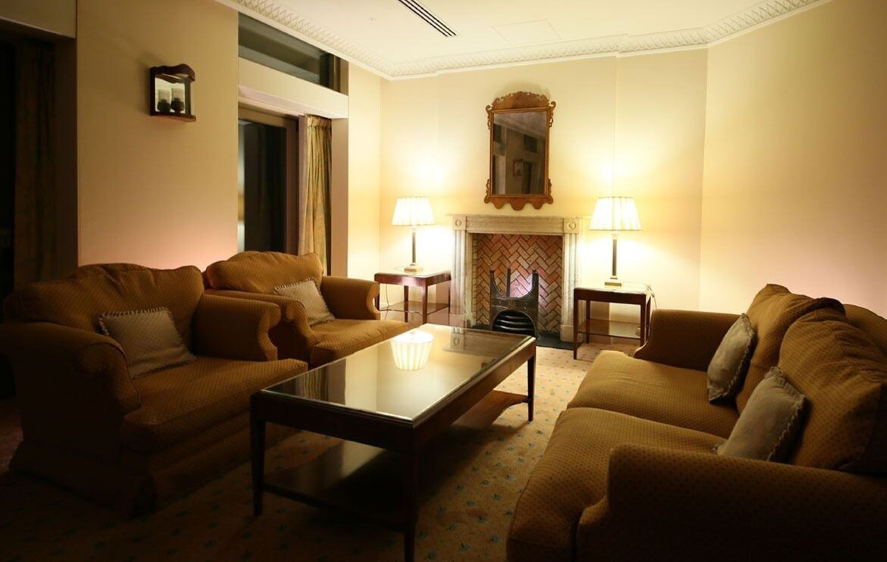 royal suite, smoking, ocean view | 1 bedroom, in-room safe, desk, iron/ironing board