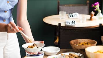 Petit déjeuner compris