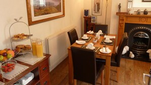 Restaurant - All Seasons Guest House (Windermere)