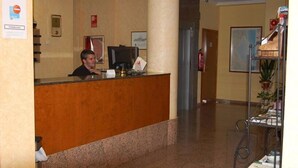 Unclassified image, 4 of 46, button - Albohera Playa hotel by Belvilla Resorts (San Javier)