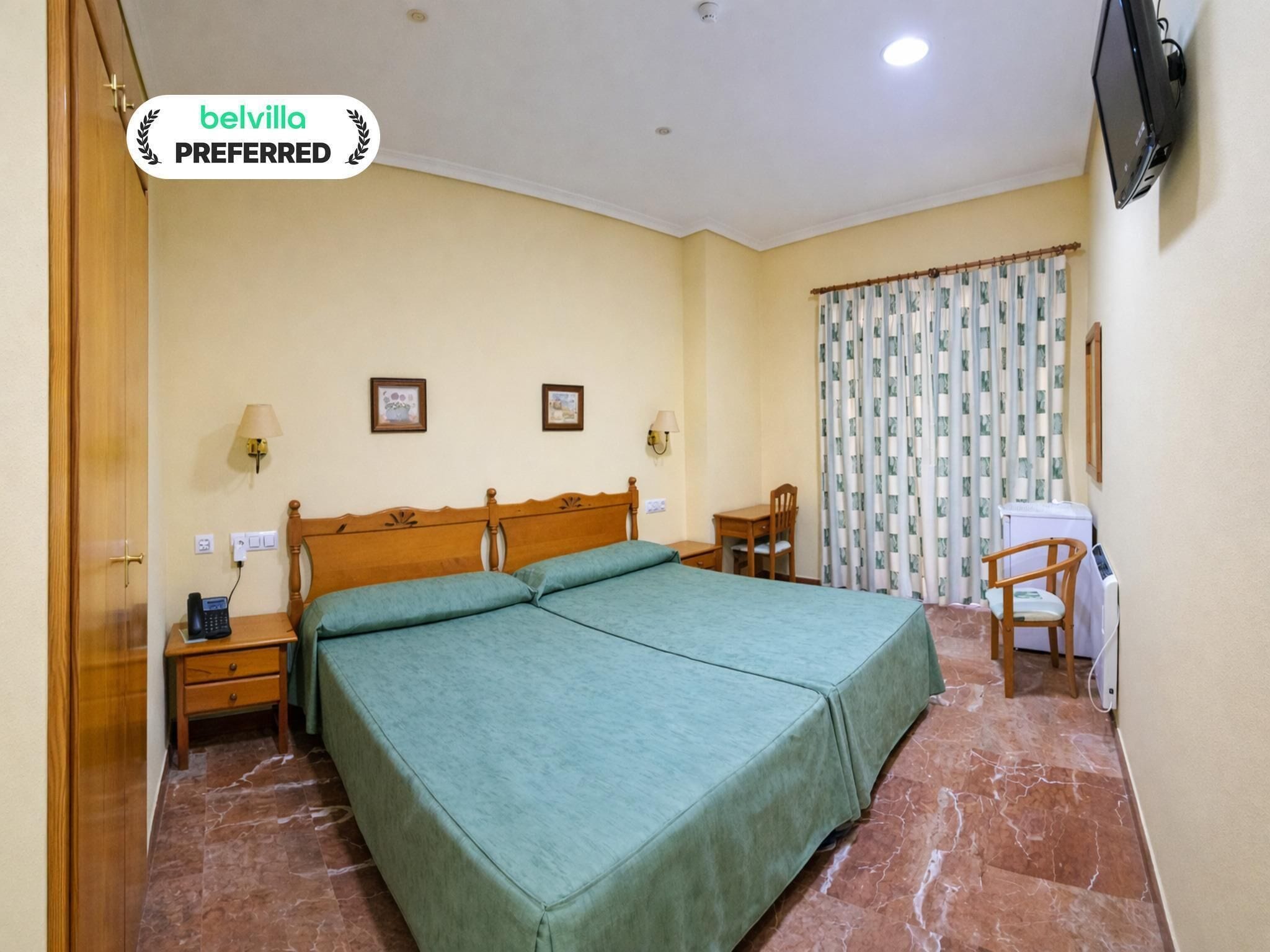 Double Room | In-room safe, desk, iron/ironing board, rollaway beds
