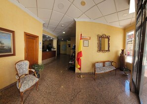 Lobby - Hotel Albohera (San Javier)