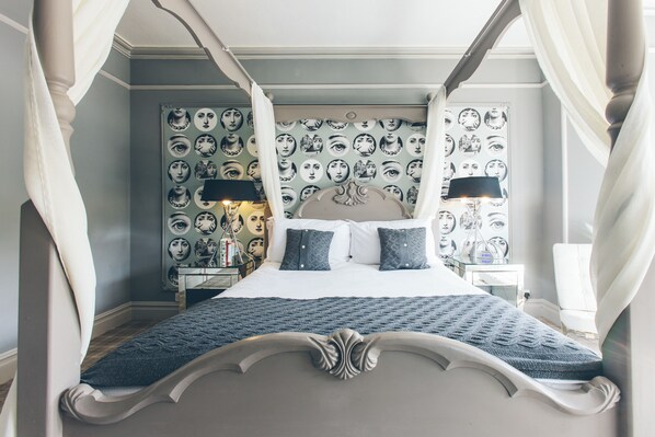 Superior Room, 1 King Bed (Four Poster (6))