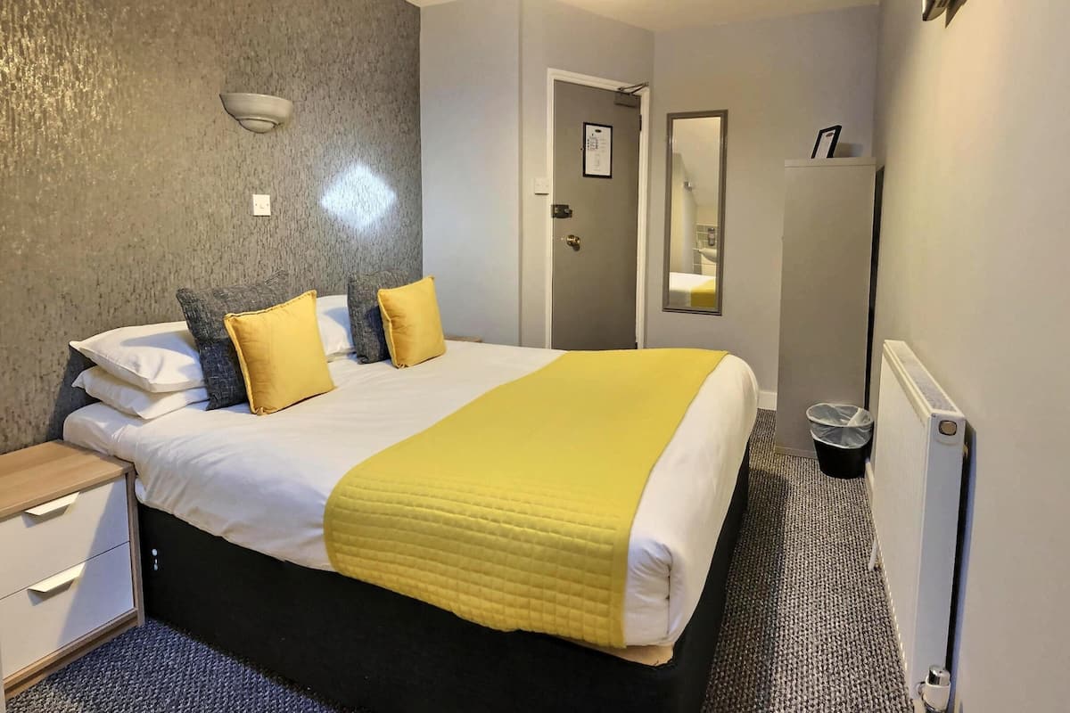 Double Room, Private Bathroom