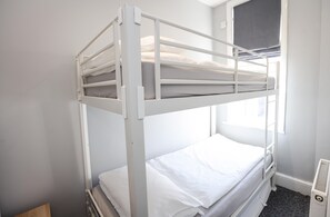 Suite, Ensuite (Separate Bunk Room)