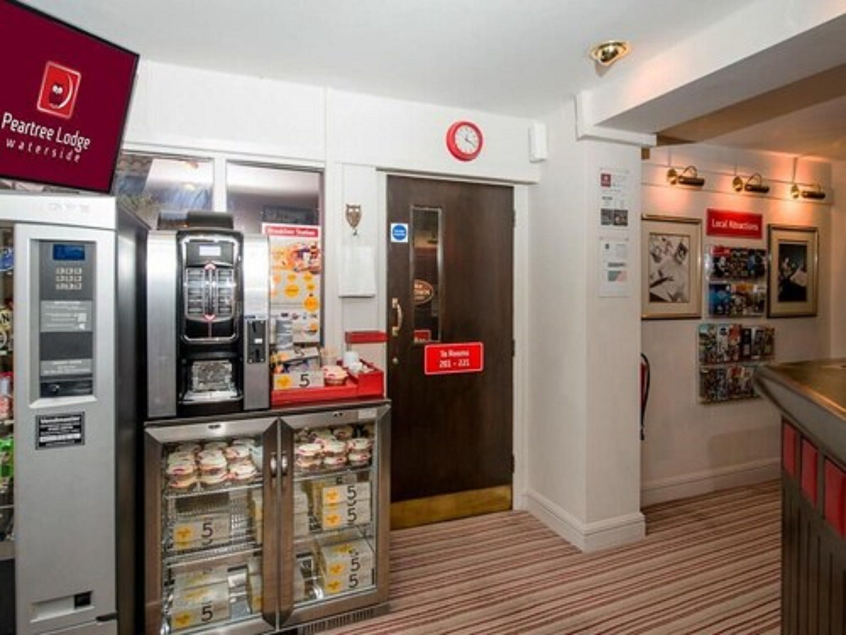 Photo - Peartree Lodge Waterside