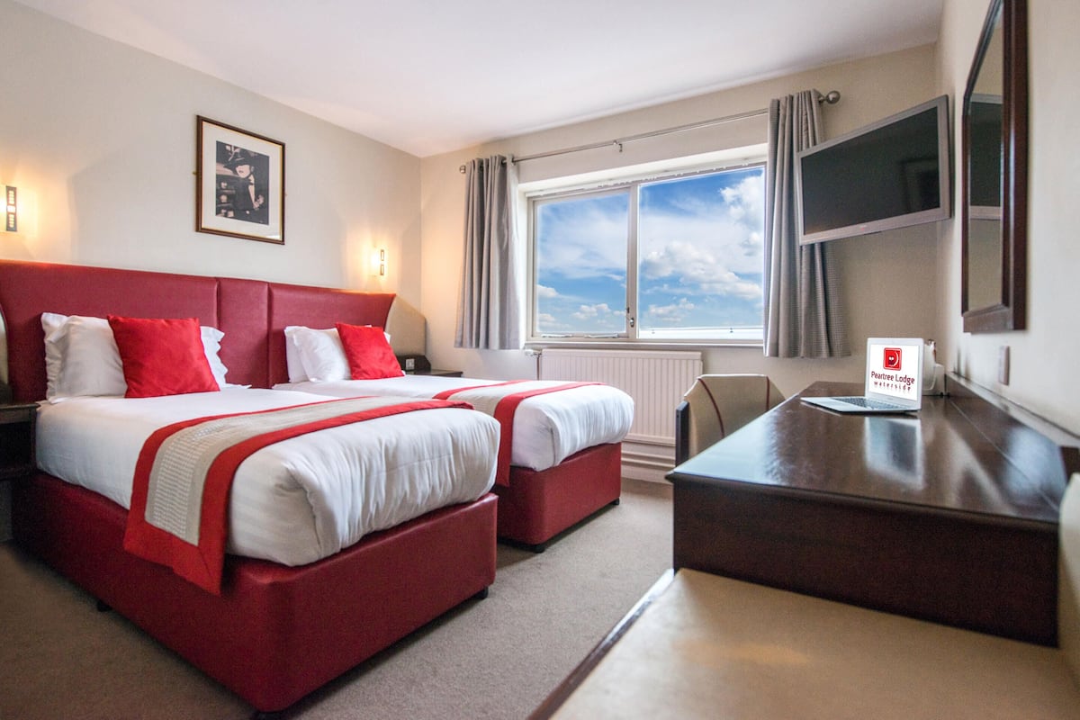 2 bedrooms, desk, laptop workspace, iron/ironing board