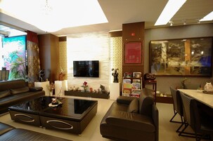 Sala de estar en el lobby