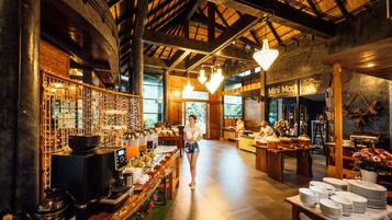 Free daily local cuisine breakfast