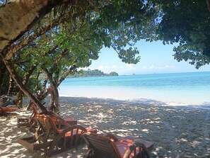 Private beach, kayaking - Buffalo Bay Vacation Club (Ranong)
