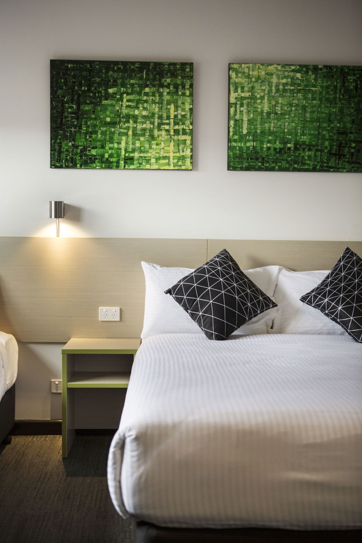 Premium bedding, desk, iron/ironing board, cots/infant beds