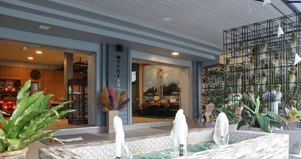 2 Star Hotels