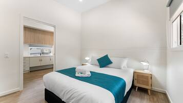 Hytte (Double) | Strykejern/-brett og sengetøy