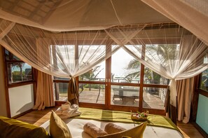 Junior Chalet (Ocean View) | Terrace/patio - Massinga Beach Lodge (Massinga)