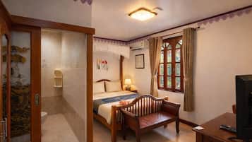 Standard Double Room | Literie hypoallergénique, minibar, bureau, accès au Wi-Fi (inclus)