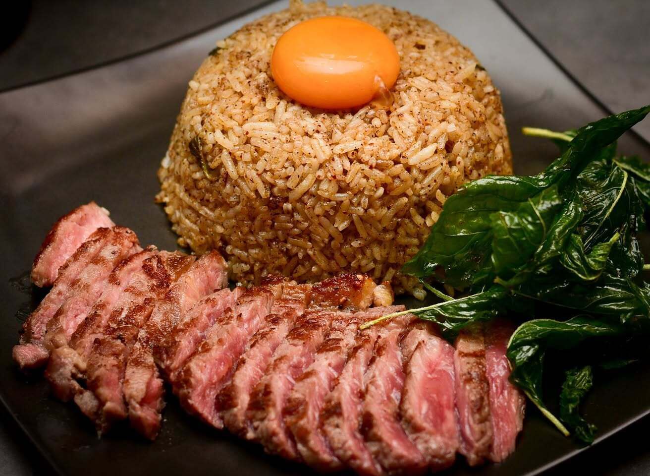 餐飲