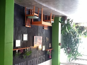 Courtyard - S2S Queen Trang Hotel (Trang)