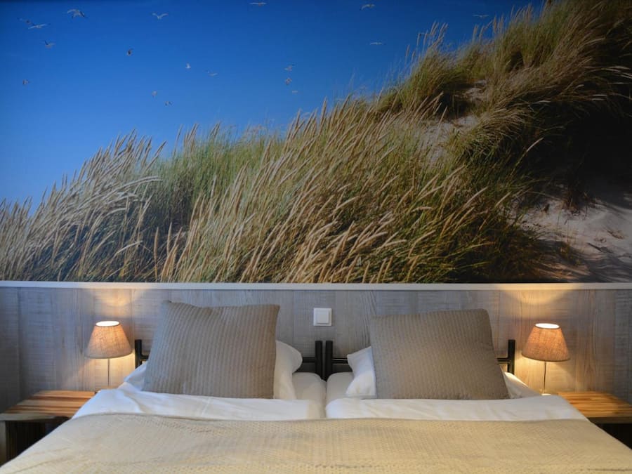 In-room safe, free WiFi, bed sheets