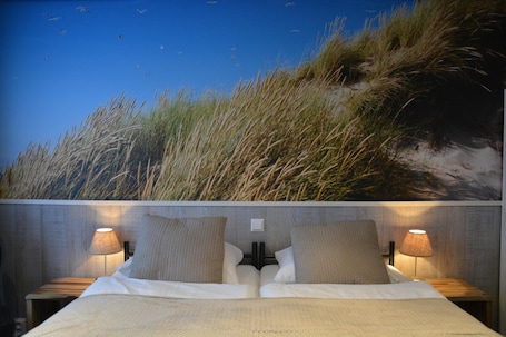 In-room safe, free WiFi, bed sheets. Sea You Hotel Noordwijk