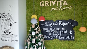 Food court - Euro Hotel Grivita (Bucharest)